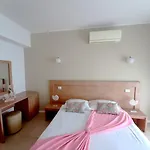 Apartamente Sara Holiday
