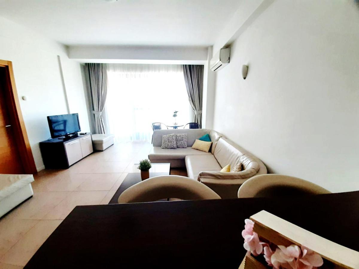Sara Holiday Apartment Mamaia